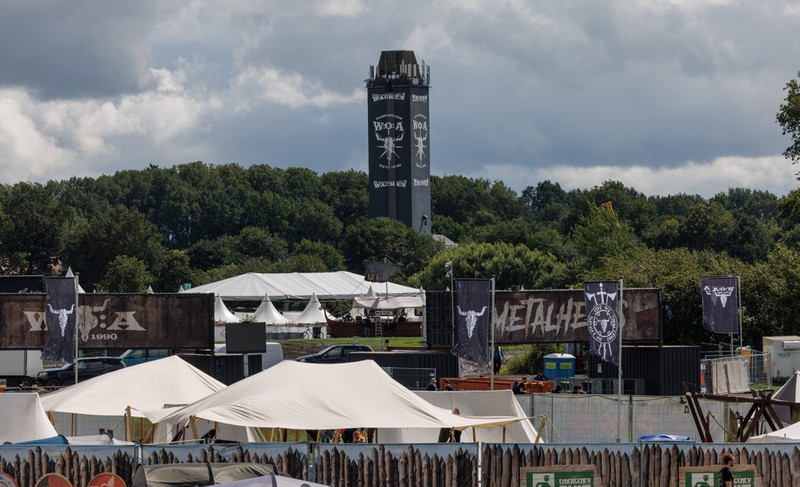 Das Wacken Open Air steht 2023 unter keinem guten Stern. Die Veranstalter lassen nun keine Fans mehr rein – bis auf Promis und Influencer wie Sophia Thiel.