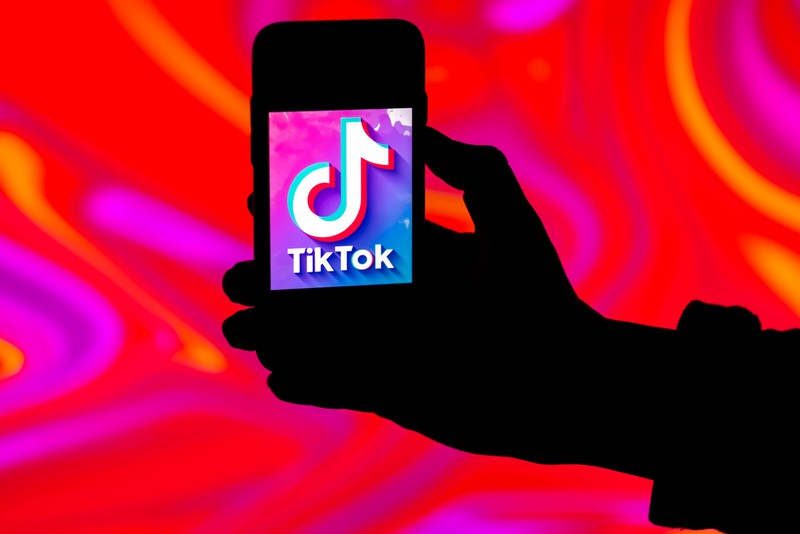 In einem Lizenzstreit mit TikTok hat Universal Music eingeräumt, dass der Konzern alle Songs auf der Plattform entfernen wird.