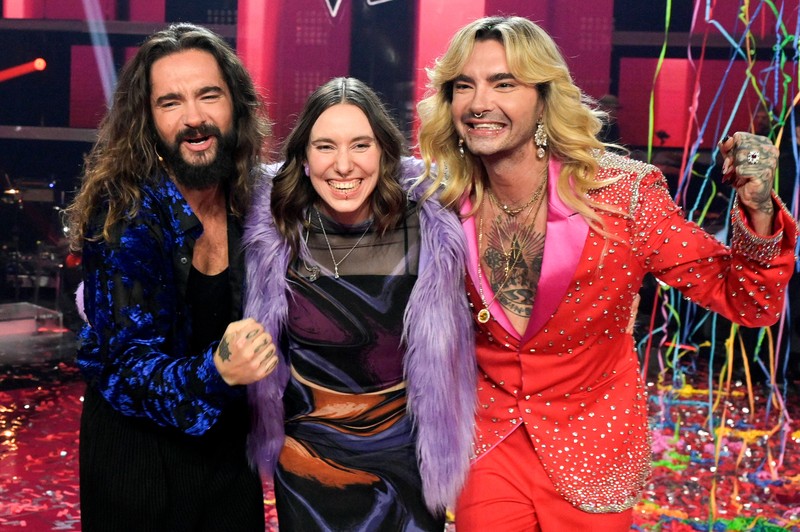 Mit ihrer Interpretation des Songs „The Rainbow Connection“ von Jim Henson aus dem „Muppet Movie“ überzeugte sie in den Blind Auditions alle vier Coaches und schloss sich dem Team von Bill Kaulitz und Tom Kaulitz an.