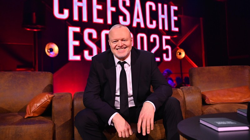 Stefan Raab kritisiert Punktevergabe.